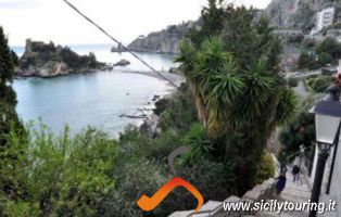 Taormina e Giardini Naxos excursion.png